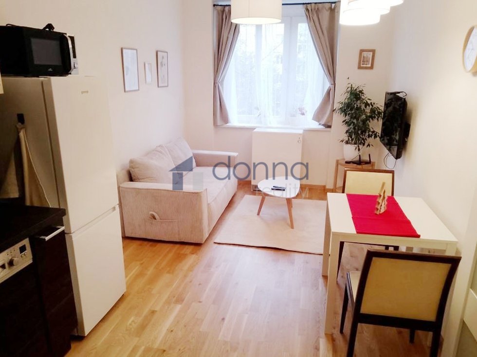 Pronájem bytu 2+kk 46 m², Praha