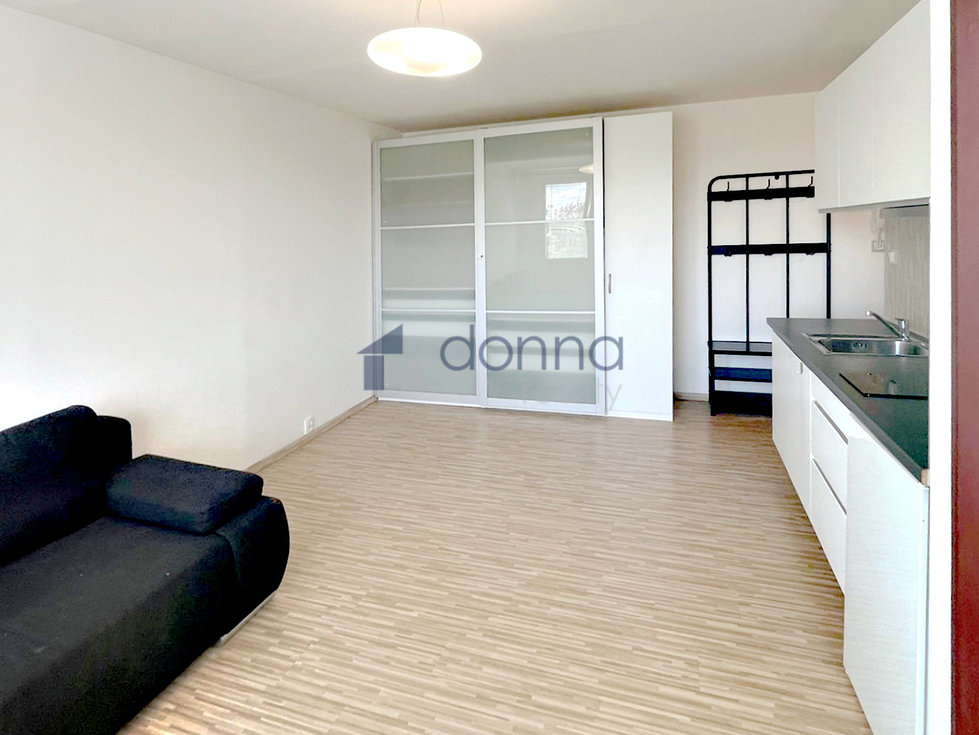 Pronájem bytu 2+kk 38 m², Praha