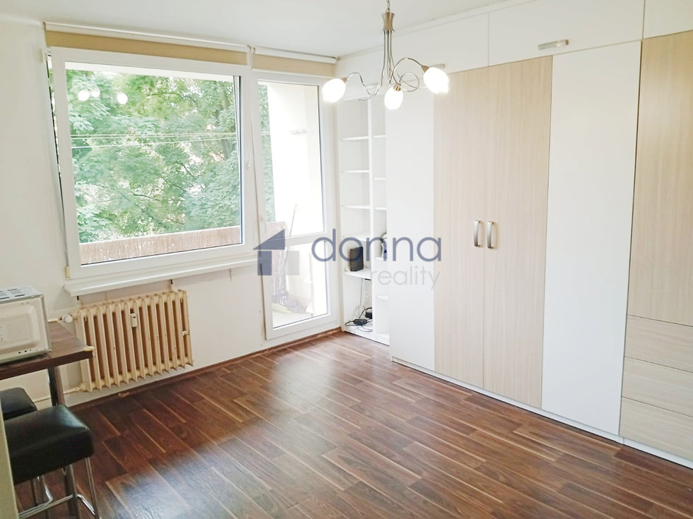 Pronájem bytu 1+kk, garsoniery 29 m², Praha
