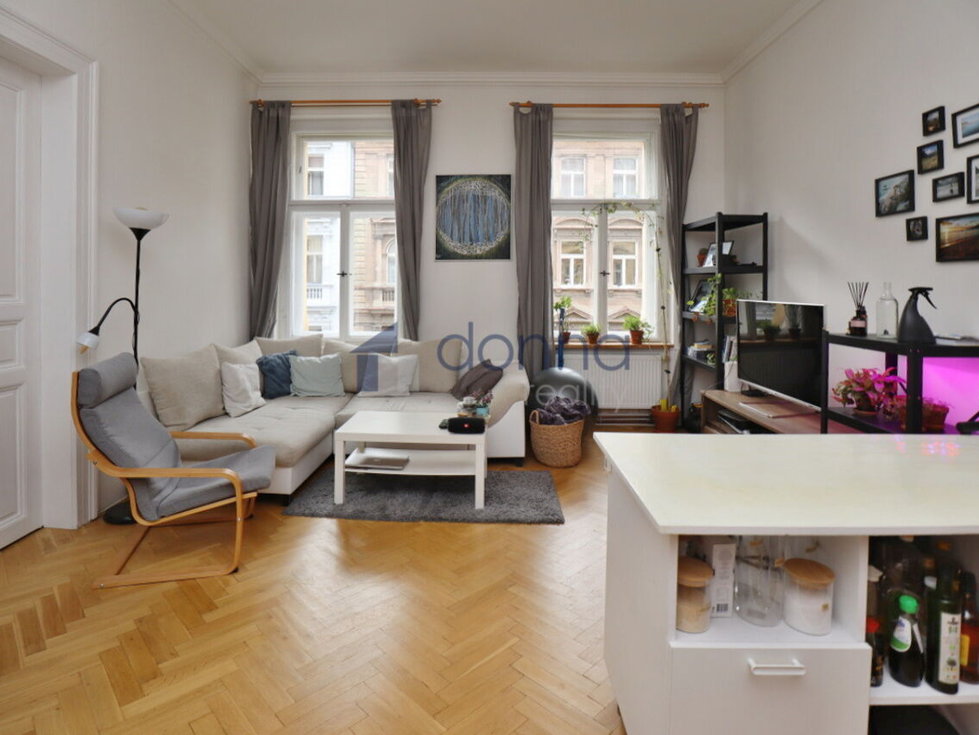 Pronájem bytu 2+kk 58 m², Praha