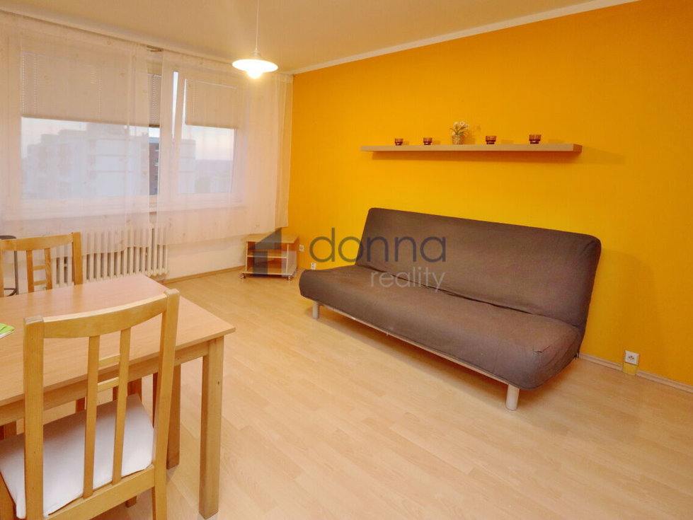 Pronájem bytu 1+kk, garsoniery 30 m², Praha