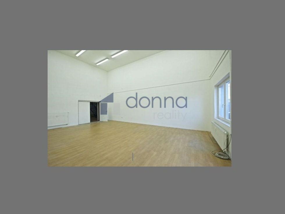Pronájem skladu 54 m², Praha