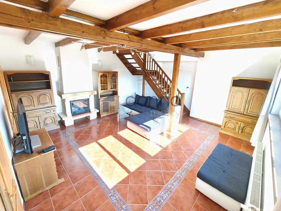 Pronájem bytu 3+kk 76 m², Praha
