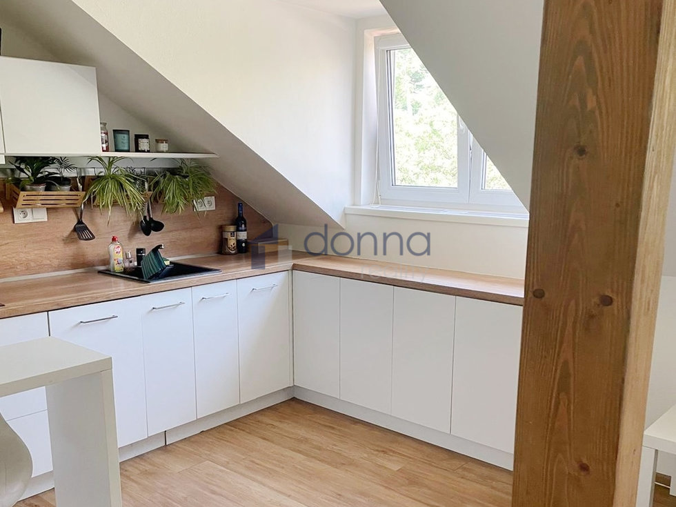 Pronájem bytu 1+kk, garsoniery 29 m², Praha