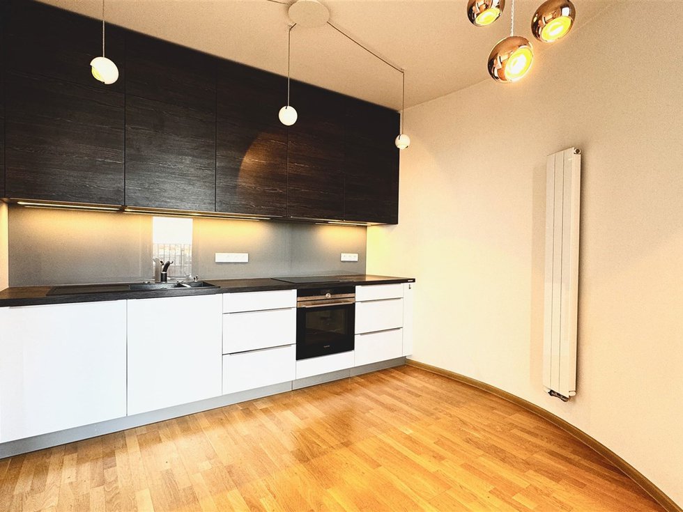 Pronájem bytu 3+kk 72 m², Praha