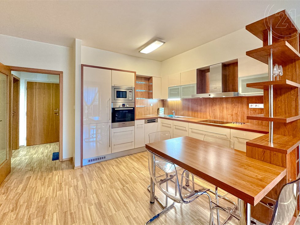 Pronájem bytu 2+kk 59 m², Praha