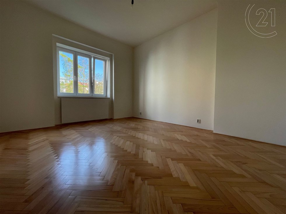Pronájem bytu 1+kk, garsoniery 32 m², Praha