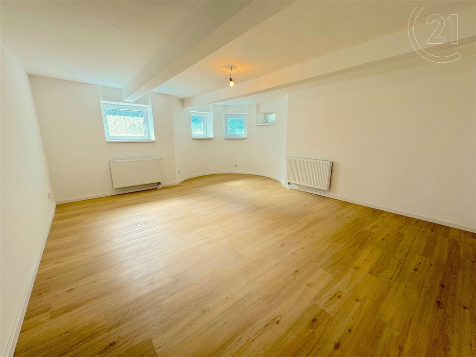 Prodej Ostatních komerčních prostor 85 m², Praha