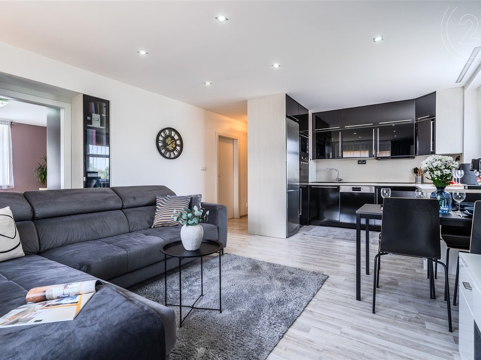 Prodej bytu 3+kk 71 m², Kladno