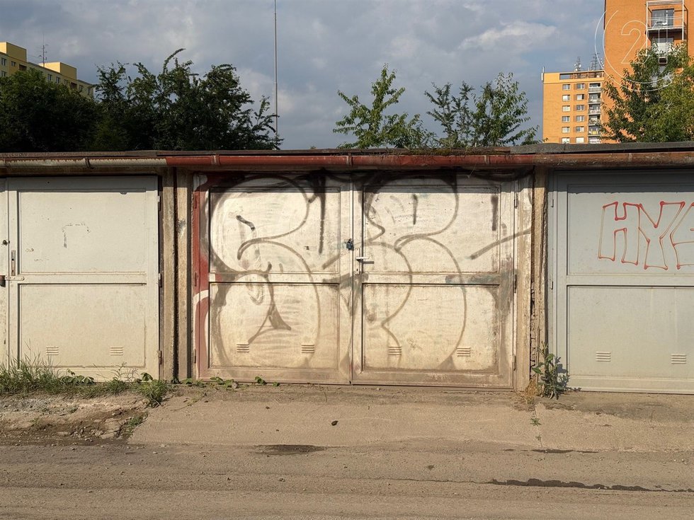 Prodej garáže 19 m², Brno