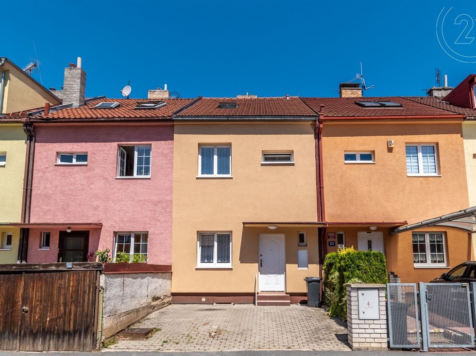 Pronájem rodinného domu 120 m², Praha