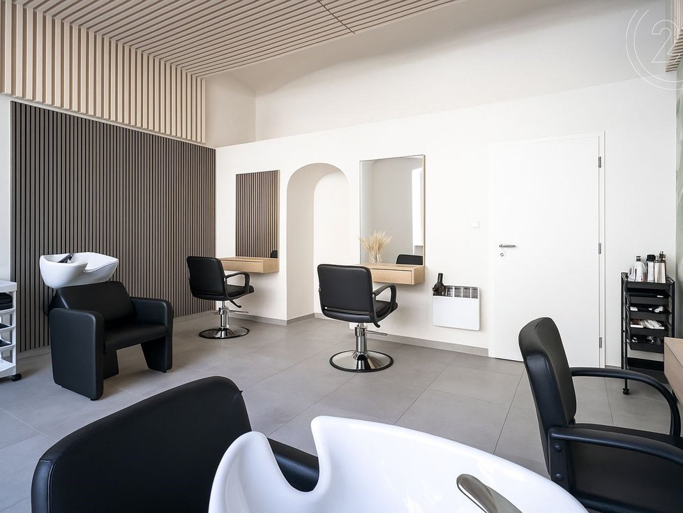 Prodej kanceláře 77 m², Praha