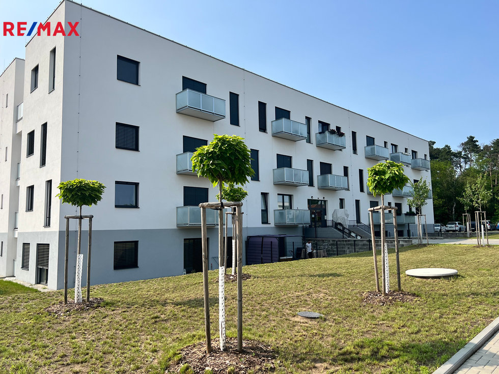 Pronájem bytu 1+kk, garsoniery 32 m², Dubňany