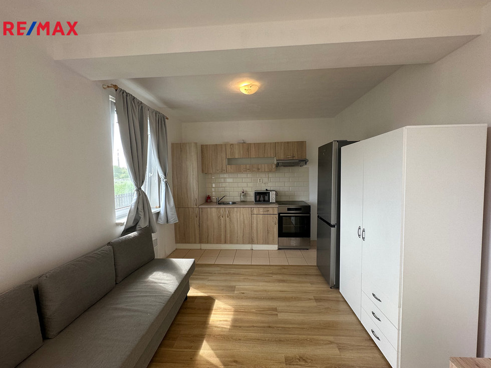 Pronájem bytu 1+kk, garsoniery 27 m², Slavkov u Brna