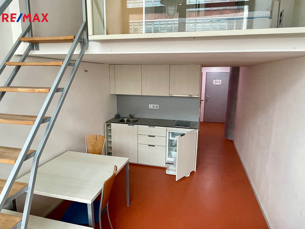 Pronájem bytu 2+kk 38 m², Zlín