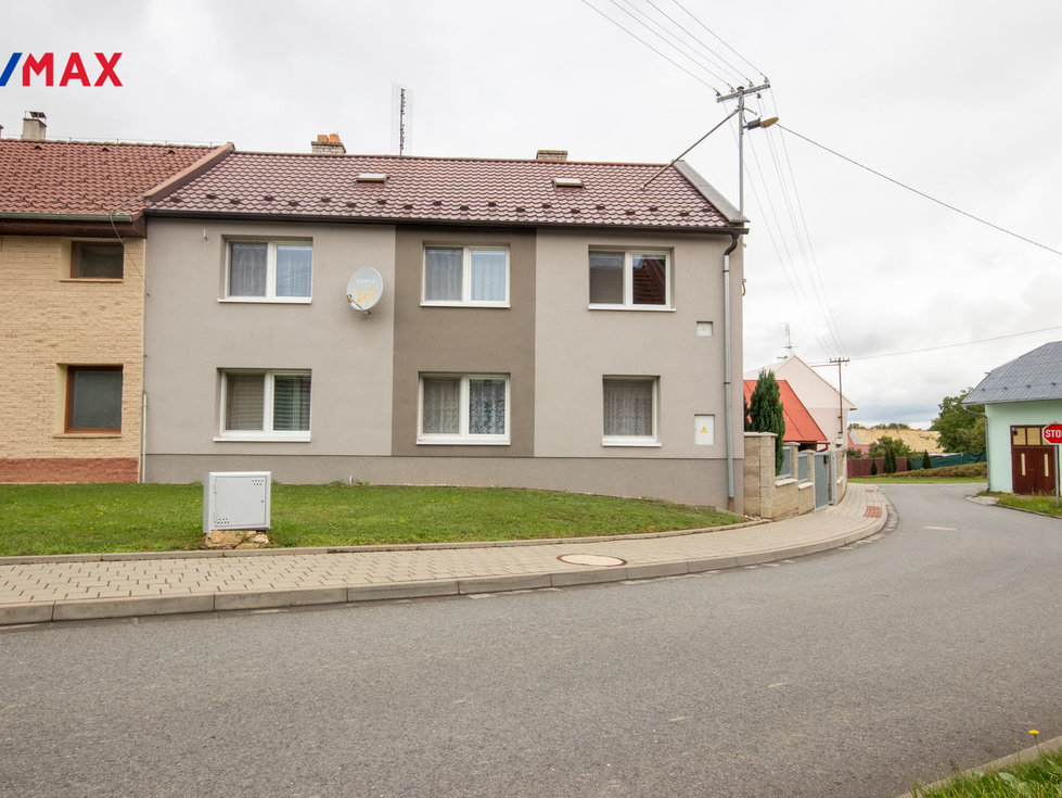Prodej rodinného domu 220 m², Míškovice
