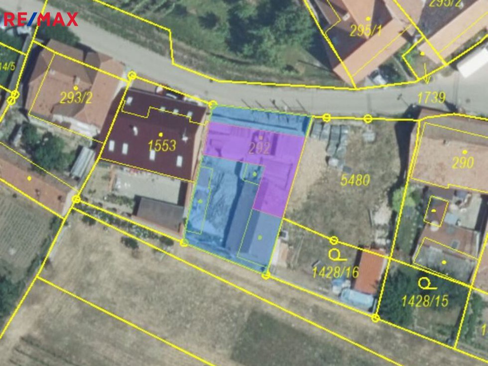 Prodej stavební parcely 285 m², Čejkovice