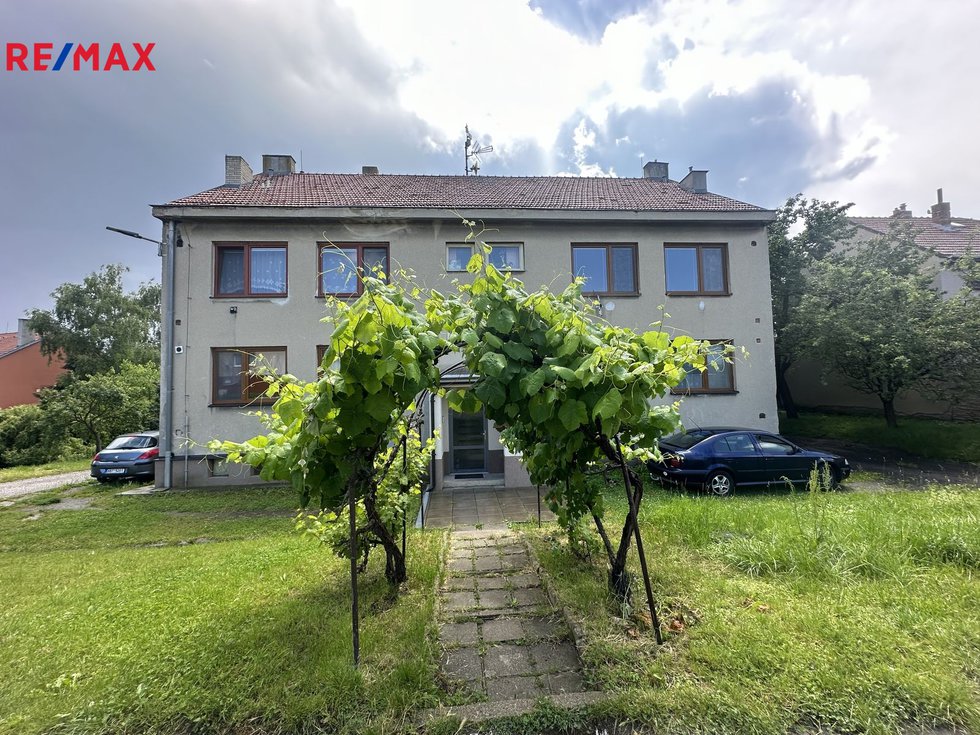 Pronájem bytu 3+kk 70 m², Hrušky