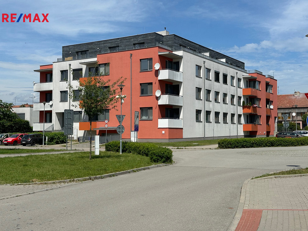 Prodej bytu 3+kk 72 m², Slavkov u Brna