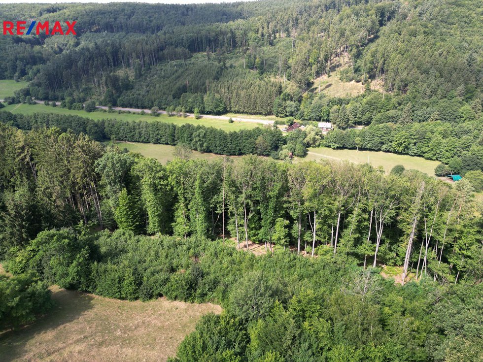 Prodej stavební parcely 70350 m², Ludkovice