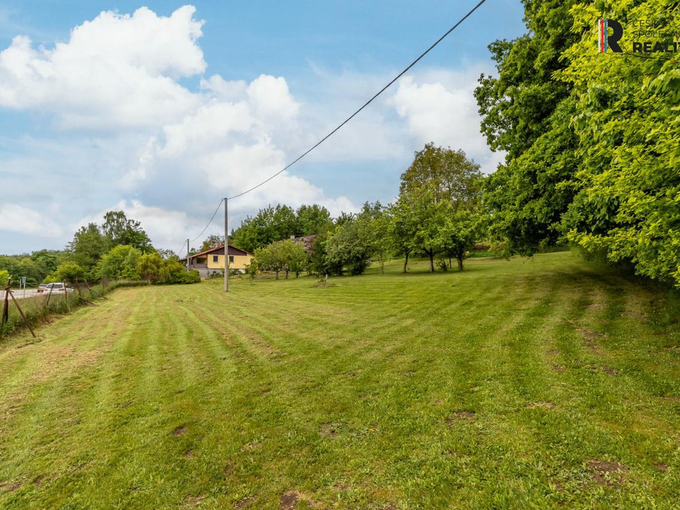 Prodej komerčního pozemku 5037 m², Votice