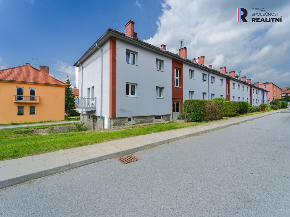 Prodej bytu 3+1 59 m², Jílové u Prahy