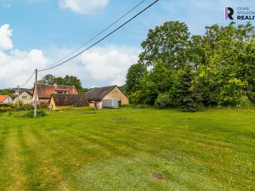 Prodej stavební parcely 3116 m², Jankov