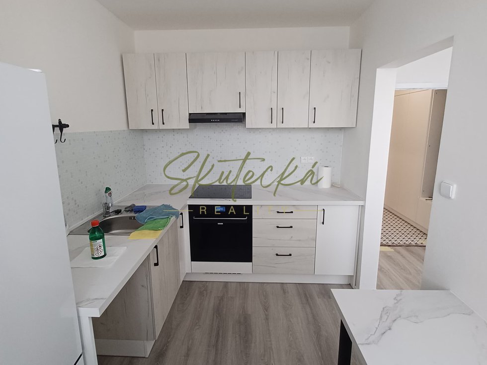 Pronájem bytu 1+1 33 m², Hodonín