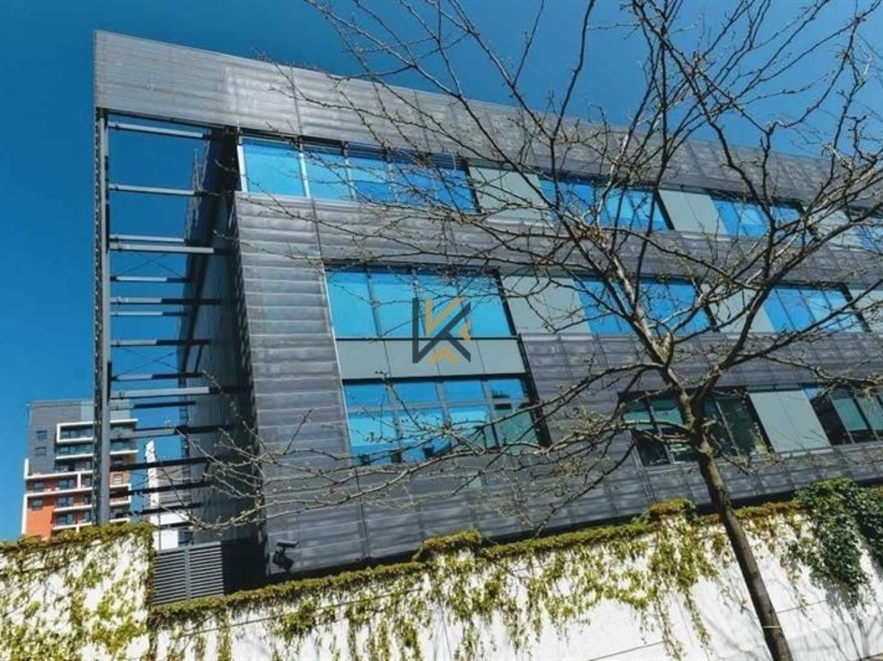 Pronájem kanceláře 205 m², Praha