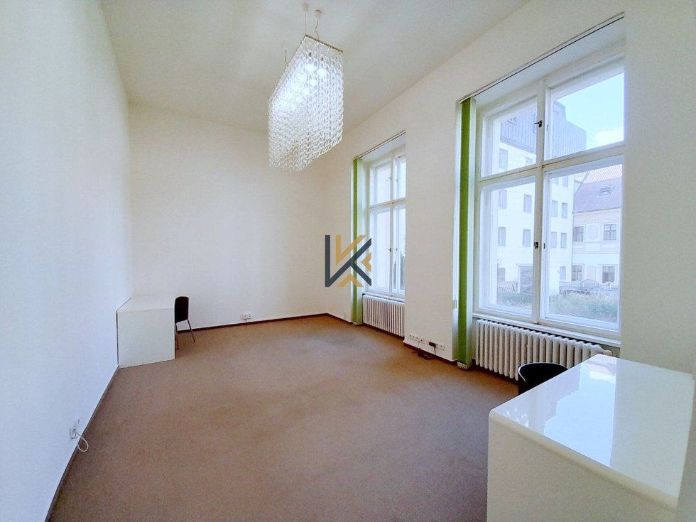 Pronájem kanceláře 41 m², Praha