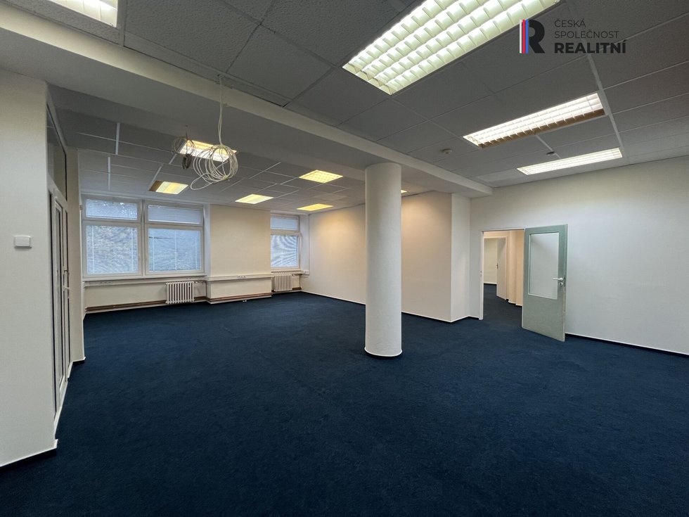 Pronájem kanceláře 60 m², Zlín