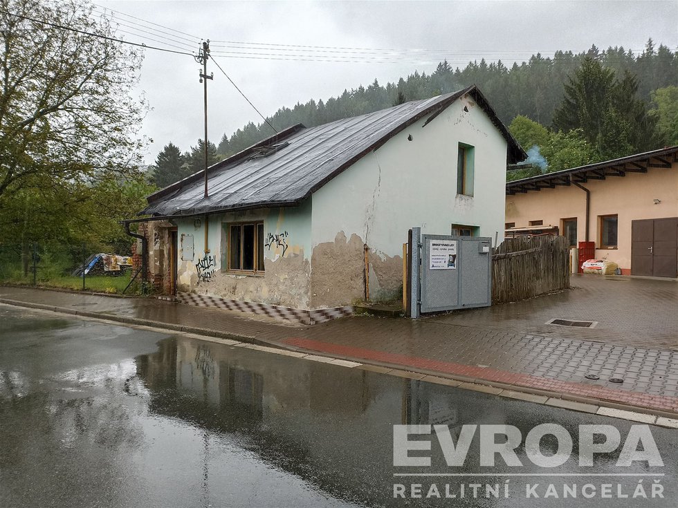Prodej garáže 60 m², Náchod