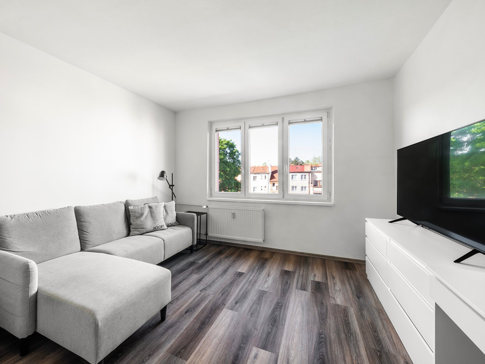 Pronájem bytu 1+1 39 m²