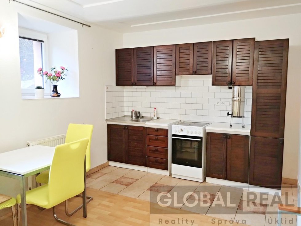Pronájem bytu 2+kk 61 m², Jihlava