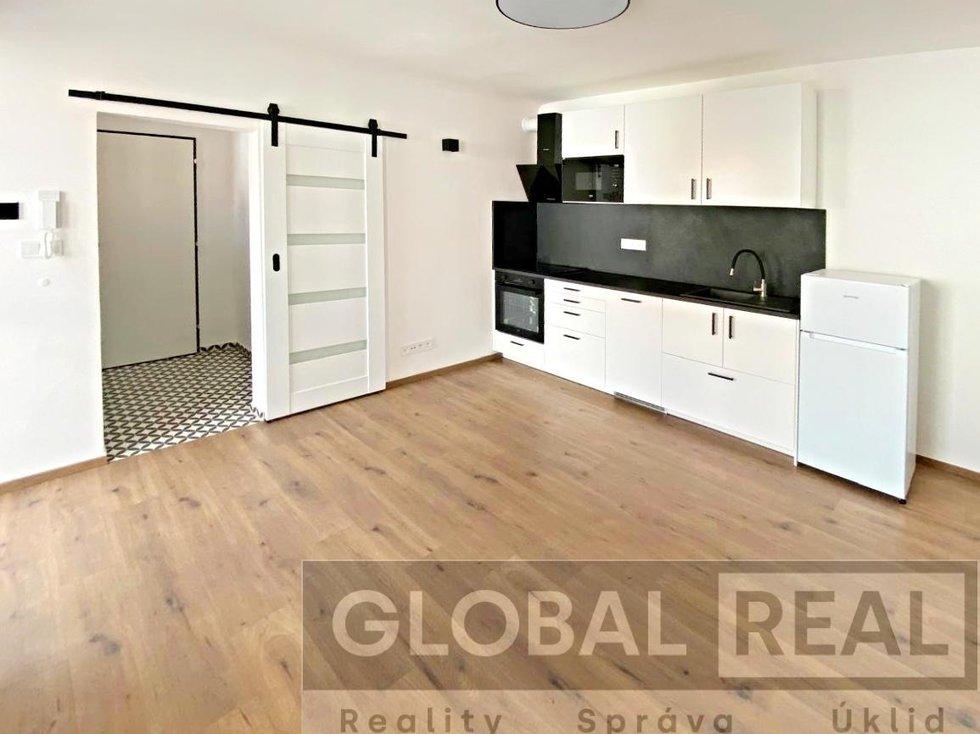 Pronájem bytu 1+kk, garsoniery 22 m², Jihlava
