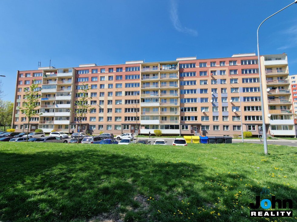 Prodej bytu 2+kk 40 m², Most