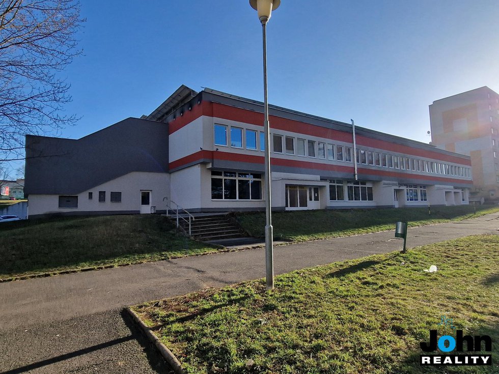 Pronájem obchodu 473 m², Most