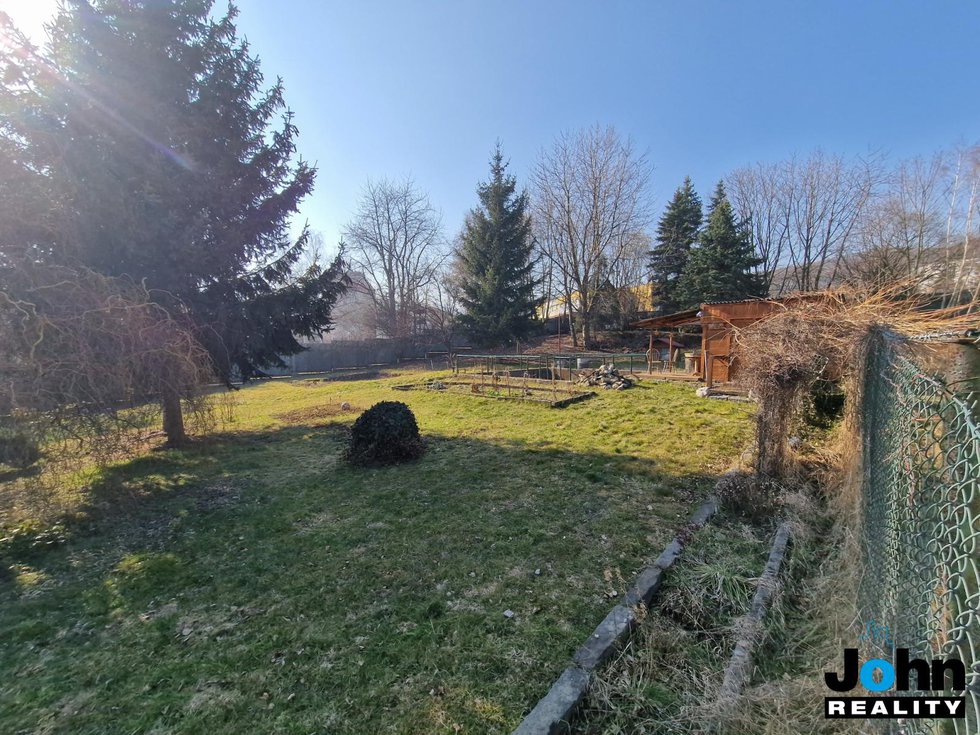 Pronájem zahrady 1650 m², Litvínov