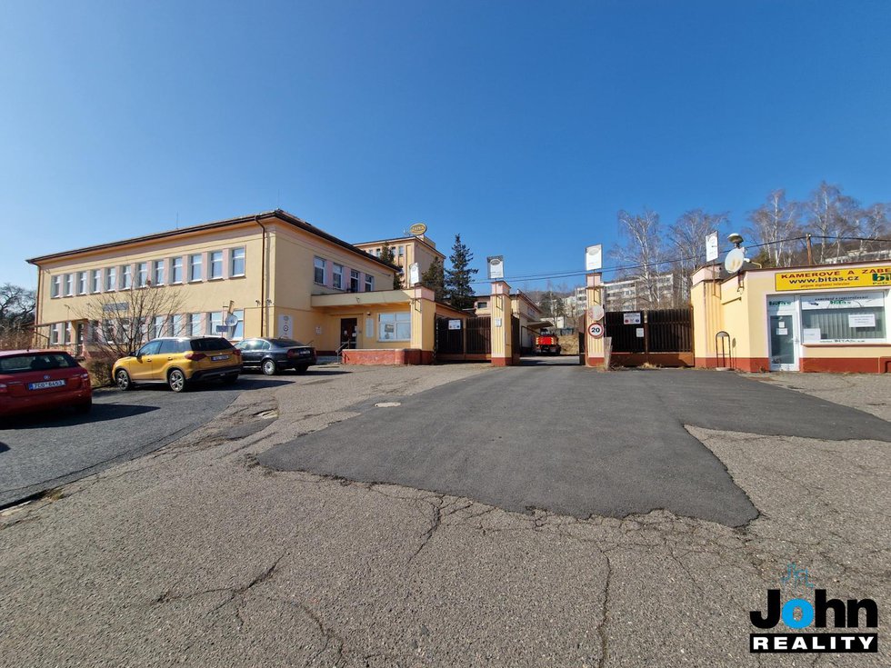 Pronájem garáže 65 m², Litvínov