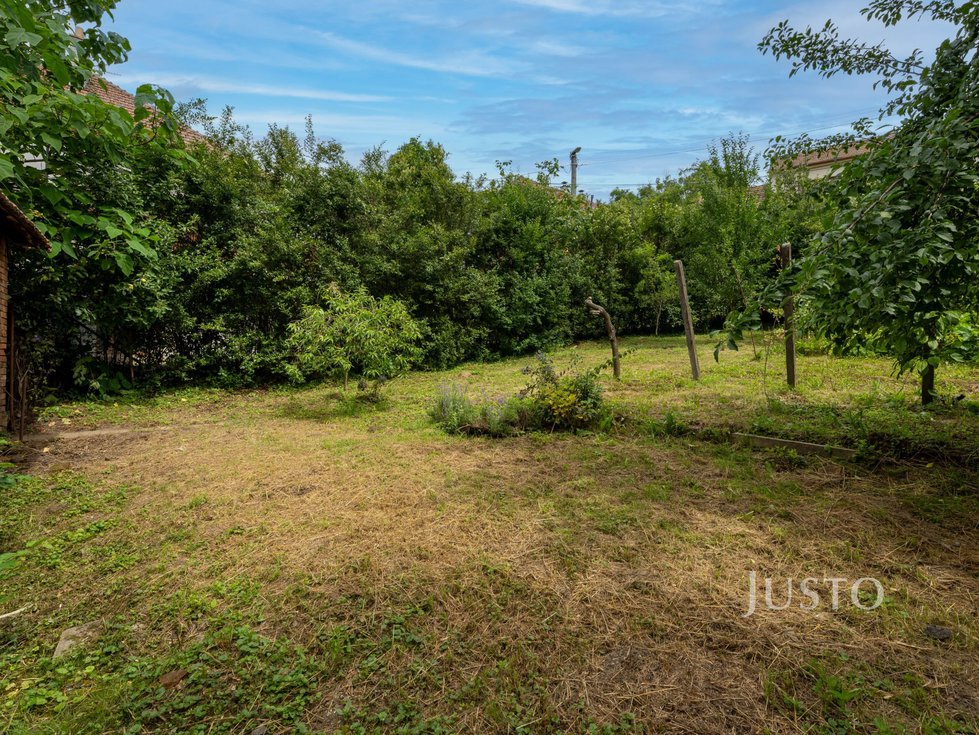 Prodej stavební parcely 518 m², Uherské Hradiště