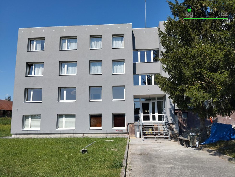 Pronájem bytu 2+kk 47 m², Dnešice