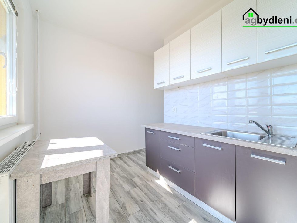 Prodej bytu 2+1 62 m², Beroun