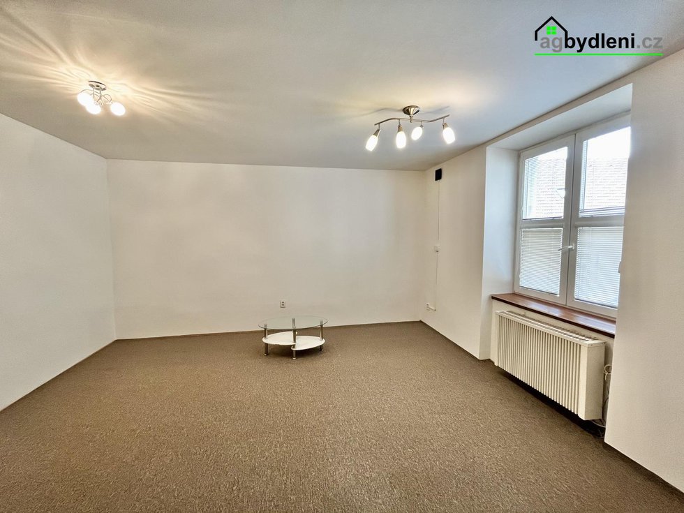 Prodej bytu 2+kk 60 m², Stříbro
