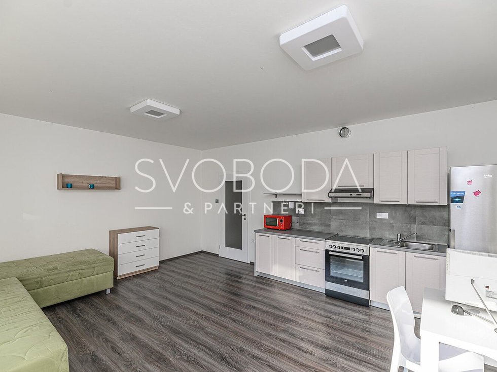 Pronájem bytu 1+kk, garsoniery 38 m², Hradec Králové