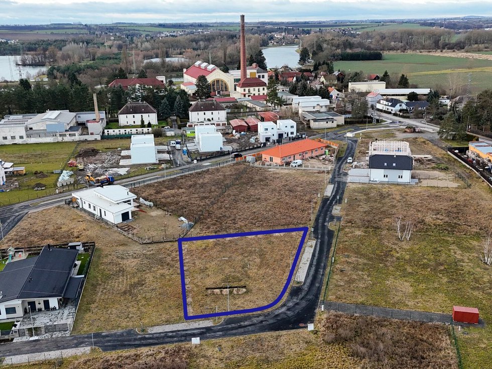 Prodej stavební parcely 884 m², Káraný