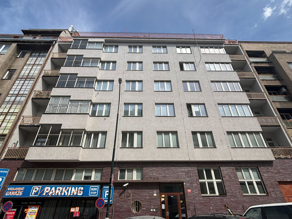 Pronájem bytu 1+1 48 m², Praha