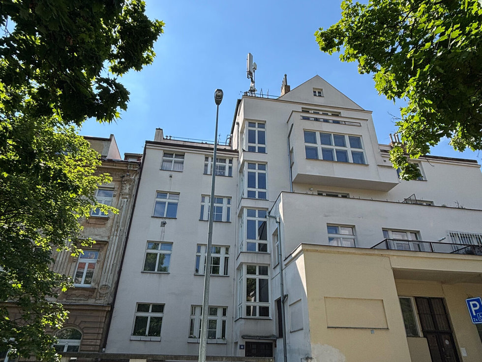 Pronájem bytu 2+kk 84 m², Praha