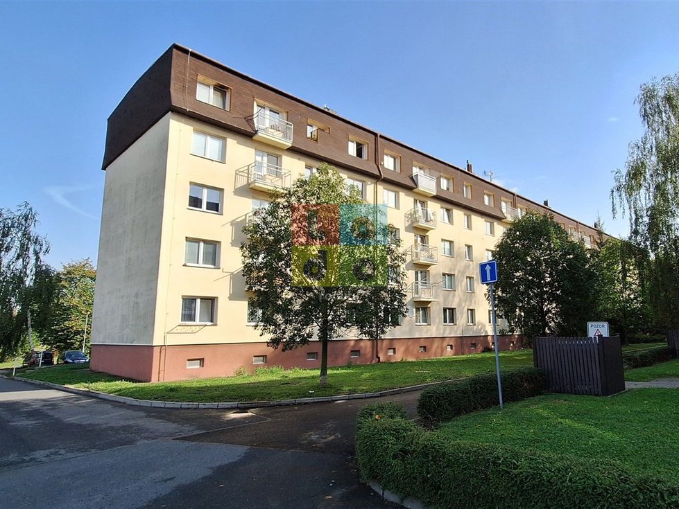 Prodej bytu 2+1 43 m², Milovice