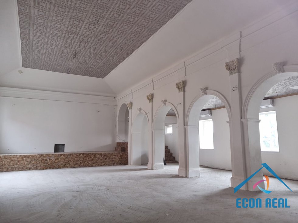 Prodej hotelu, penzionu 1080 m², Milovice