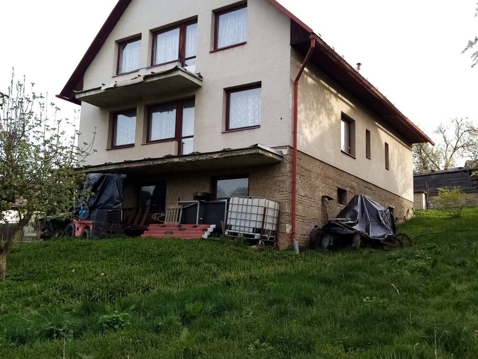 Prodej rodinného domu 286 m², Horní Krupá